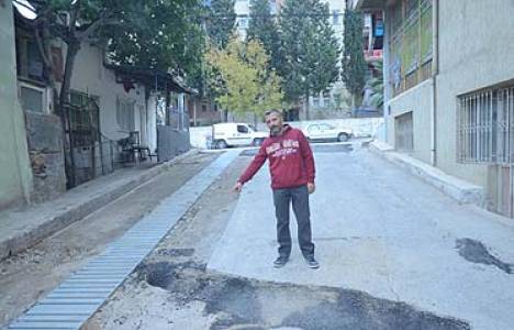 Gaziemir'de yol yapım çalışmaları devam ediyor!