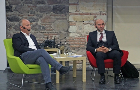 Vitra ile Kentin Hayalleri panelinde kentsel dönüşüm konuşuldu!