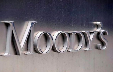 Moody's İzmir Büyükşehir Belediyesi'nin notunu düşürdü!