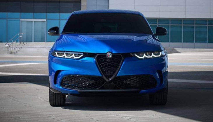 Alfa Romeo’dan ağustosa özel kampanya! 300 bin TL ye varan indirim avantajı! Tonale Ağustos fiyat listesi