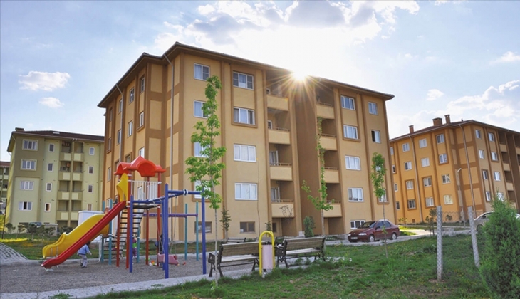 2024 te lüks lojmanda oturanlar 975 TL kira ödeyecek!