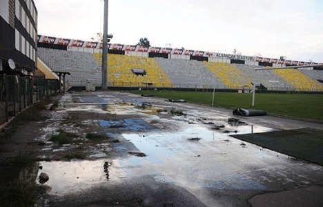 Alsancak Stadı bu raporla yıkılamaz!