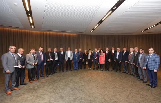 Küçükçekmece'de hizmetler vergilerle yapılıyor!