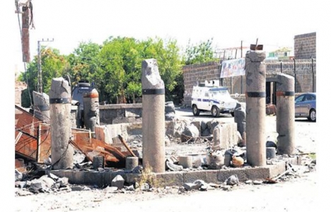 Diyarbakır Kurşunlu Camii 2017'de yeniden ibadete açılacak!