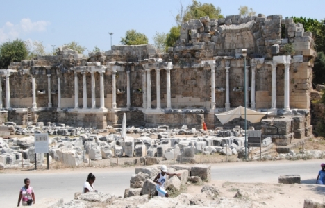 Side'deki Anıtsal Çeşme restore edilecek!