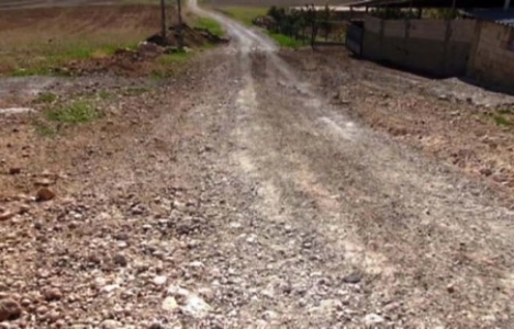 Esentepe TOKİ sakinleri yollarının yapılmasını istiyor!