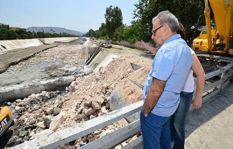 İzmir Meles Deresi bataklık halinden kurtuldu!