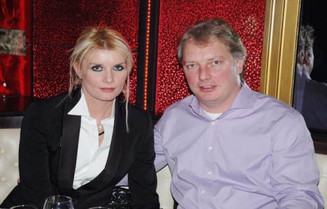 Begüm-Adnan Şen çifti Beverly Hills’ten ev aldı!