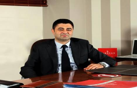 İbrahim Babacan kim