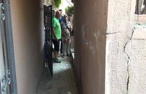 Üsküdar'da metro çalışması nedeniyle binalar hasar gördü!