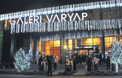 İnşaat firmaları satış ofislerini sanat galerisine çevirmeye başladı!