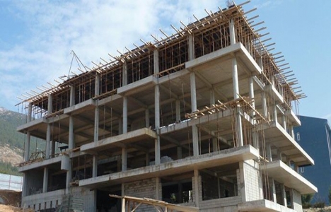 İstanbul'da riskli yapıları belediye satabilecek!