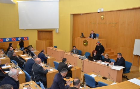 Düzce Belediyesi'nden Göç İdaresi'ne işyeri!