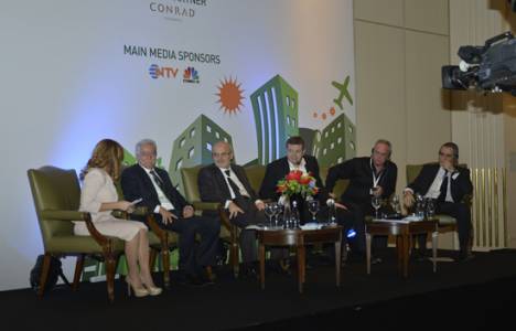 Zihni Aldırmaz Dünya Akıllı Kentler Zirvesi'nde kentsel dönüşümü anlattı!