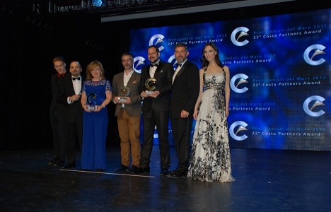 Prontotour en iyi satış yapan grup acentesi ödülü aldı!