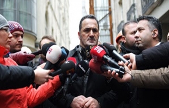 Haydar Ali Yıldız Beyoğlu'nda çöken binada inceleme yaptı!