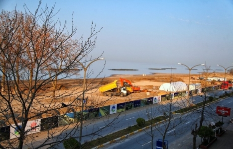 Sakarya Karasu sahillerinde dönüşüm başladı!