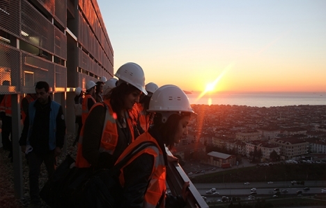 Rönesans üniversiteli gençlerle buluştu!