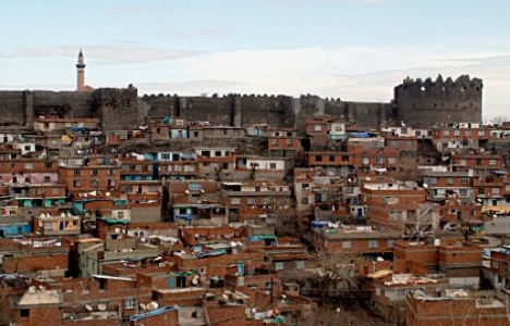 Güneydoğu'da emlak sektörü düşüyor!