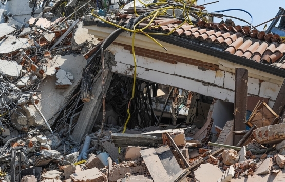 İstanbul un binaları saatli bomba gibi!