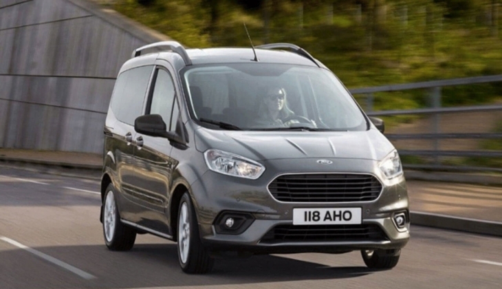 Ford Journey Courier fiyatı ne kadar? En ucuz Ford Journey Courier kaç TL? İşte 5 Haziran 2022 güncel fiyat listesi...