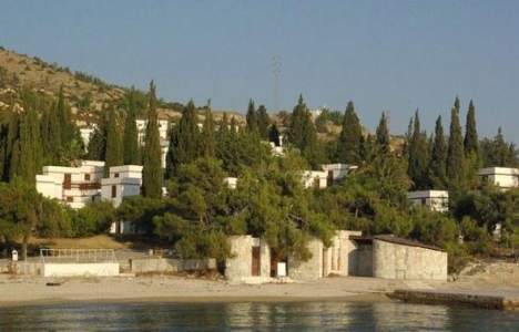 Foça'daki Fransız Tatil Köyü satışa çıkıyor!