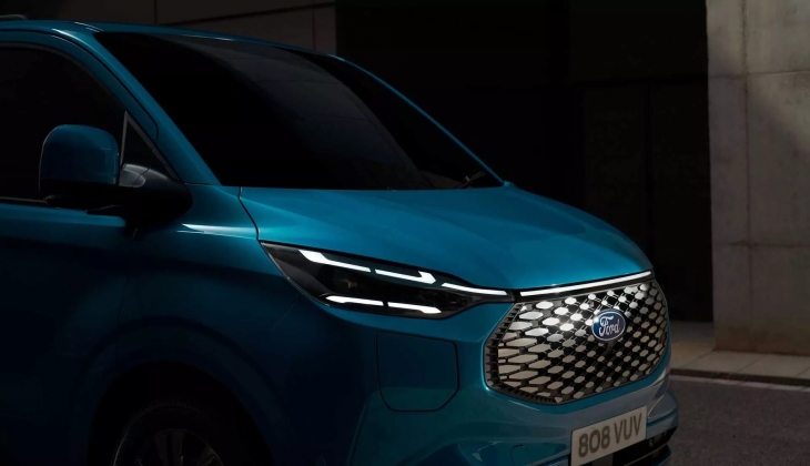 Ford E-Transit Custom tam elektrikli modeli ilk kez yüzünü gösterdi! İşte araçla ilgili son detaylar