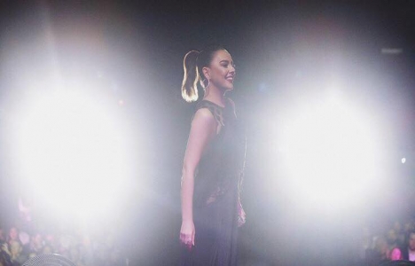 Dap İzmir Ebru Gündeş konseri ile tanıtıldı!