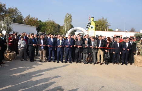 Ahmet Edip Uğur'dan Ayvalıklılara müjde!