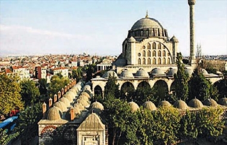 Edirnekapı Mihrimah Sultan Camisi kubbesi düzeltildi!