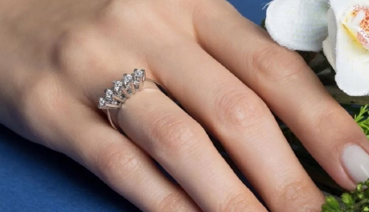 Blue Diamond dan beştaş pırlanta yüzüklere dev indirim! 18 Kasım 2022 fiyat listesi...