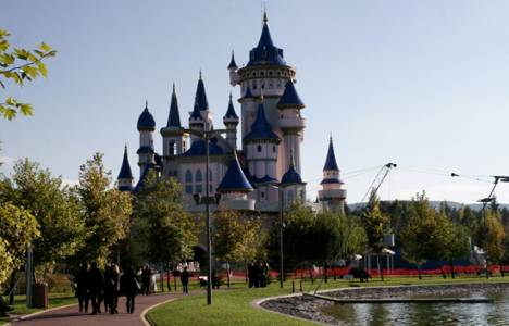 Eskişehir'deki masal şatosu açıldı!