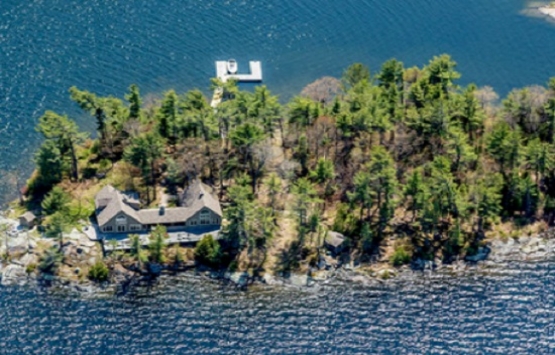 Dünyanın en ilginç adaları satışa çıktı!