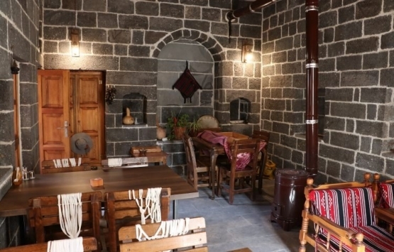 Tarihi Diyarbakır evleri turizme kazandırılıyor!