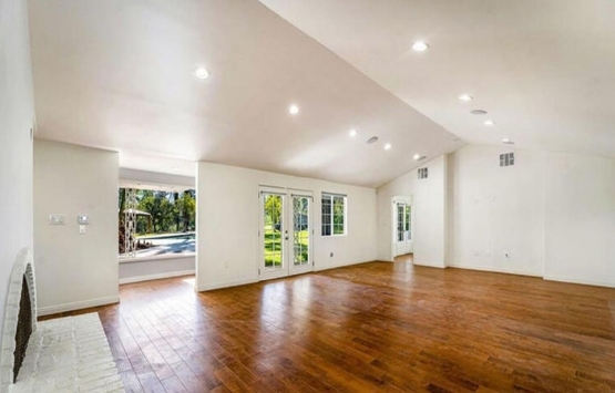 Zendaya, San Fernando Vadisi nde yeni ev aldı!