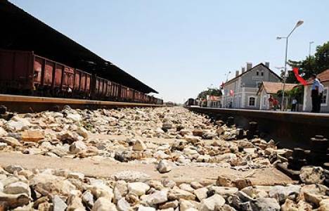 Mustafa Kuvvet, Uşakta'ki Lojistik Köy Projesi'ne start verilmesini istedi!