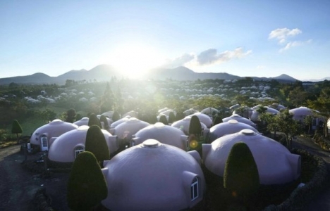 İşte 2 saatte yapılan 300 yıl dayanıklı evler!