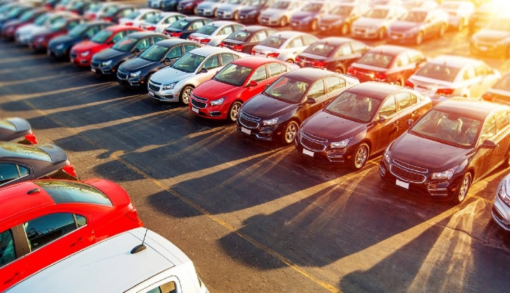 Araba fiyatları düşüte! Bu arabaların fiyatları 200 bin TL’nin altına indi! 