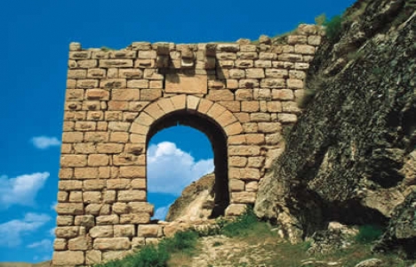 Malatya Zengibar Kalesi turizme kazandırılacak!