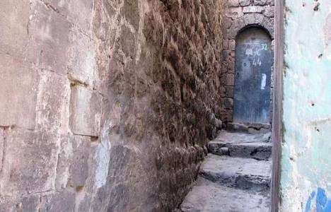 Mardin'de satışa çıkan Mor Yuhanna Kilisesi'nde inceleme başlatıldı!