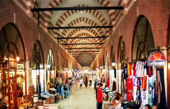 Edirne Ali Paşa Çarşısı 135 dükkan ile hizmet veriyor!