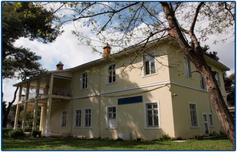 Ege Üniversitesi Sarı Köşk restorasyon ihalesi 19 Eylül'de!