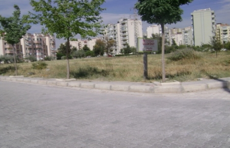 İzmir Menemen'de 5.6 milyon TL'ye satılık arsa!