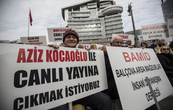 Balçova arsa mağdularından CHP önünde eylem!