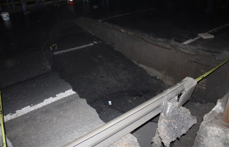 Büyükçekmece Köprüsü’nde asfalt çöktü!