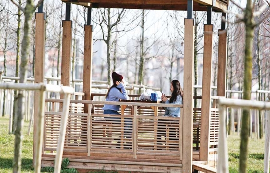 Yeşile hasret şehirlere millet bahçeleri!