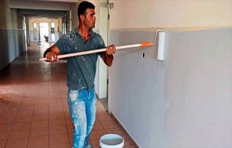 Antalya'daki okullar onarılıyor!