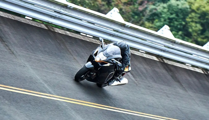 Suzuki motosikletleri için fiyat listesi açıklandı! Bu fırsat kaçmaz! Suzuki Hayabusa nın 16 Eylül 2022 fiyat listesi