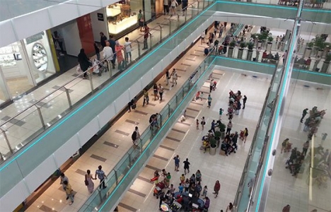  Mehmet Tezçakın: Kimi AVM'lerde kiralar Londra'dan daha pahalı!