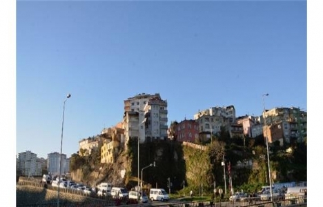 Trabzon Atapark'ta kamulaştırılan binalar yıkılıyor!